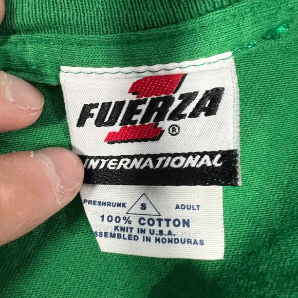 Ireland Crest Tee - Picture 7 of 7